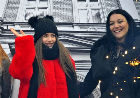 roxie rivera|Mamy nowe zdjęcia z wesela Roksany Węgiel.